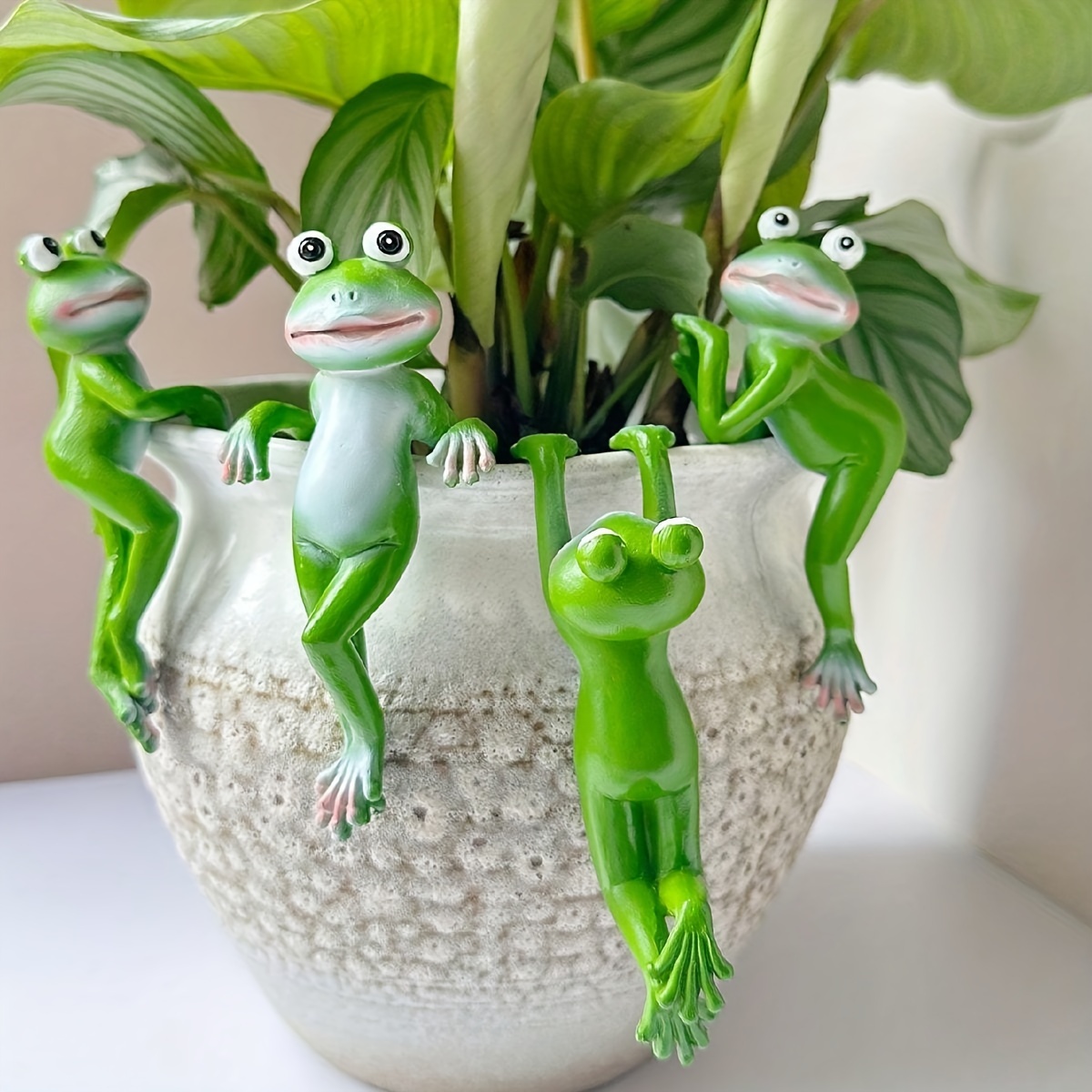 1Pc Cartoon Frog Statue, Resin - Resin Art Design ulasan dan harga
